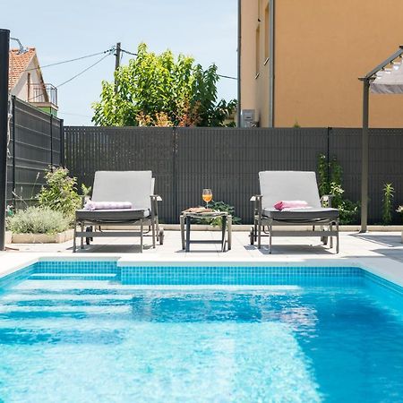 New, Private Heated Swimming Pool, Free Parking, Trogir Centar Apartman Kültér fotó