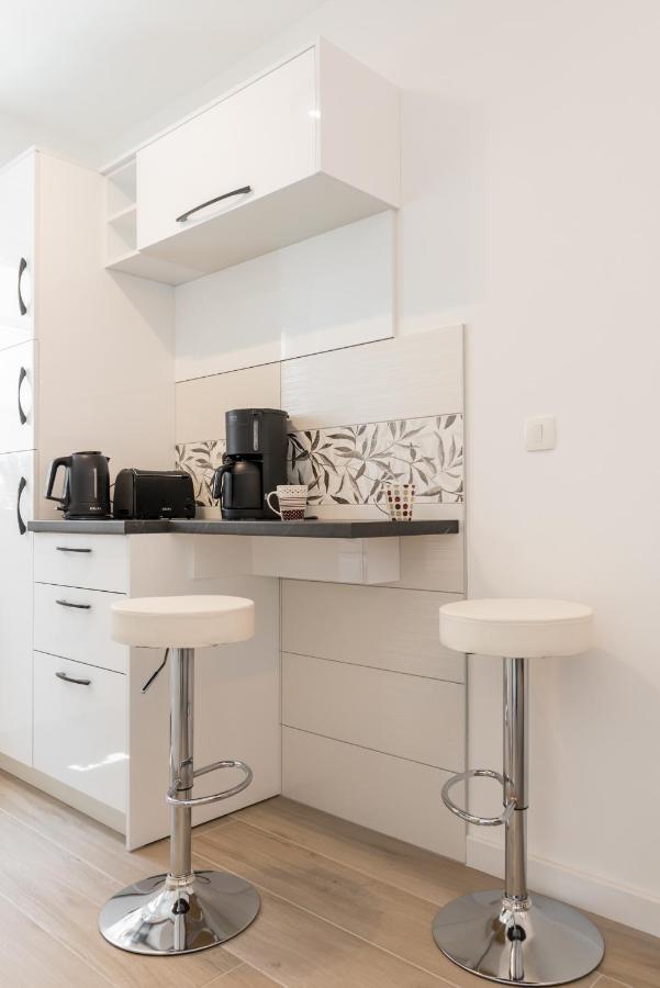 New, Private Heated Swimming Pool, Free Parking, Trogir Centar Apartman Kültér fotó