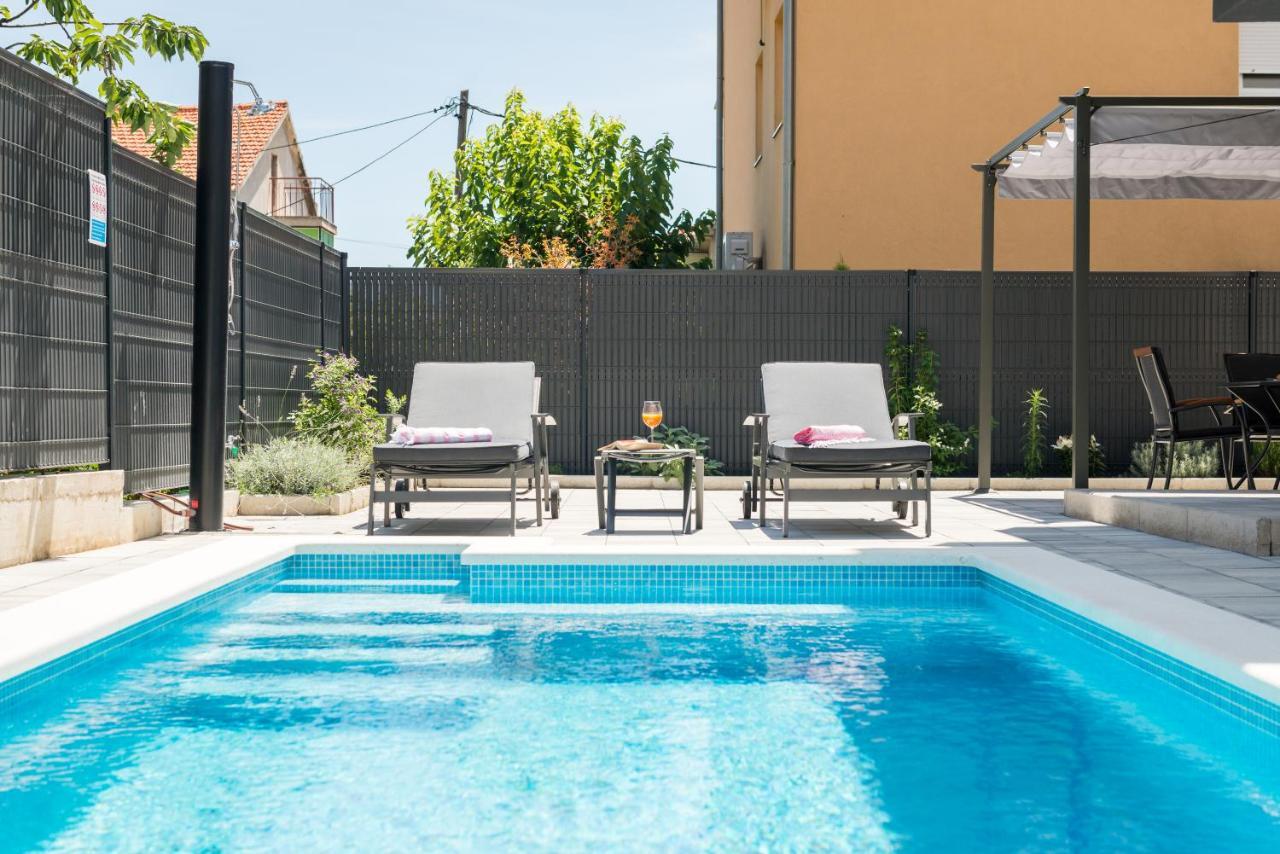 New, Private Heated Swimming Pool, Free Parking, Trogir Centar Apartman Kültér fotó